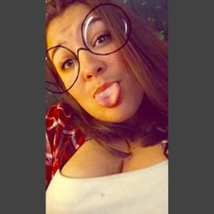 Meet your Posher, Abby